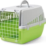 Savic Trotter 2 szállítóbox 7 kg-ig zöld 56x37,5x33cm. Fém ajtóval.
